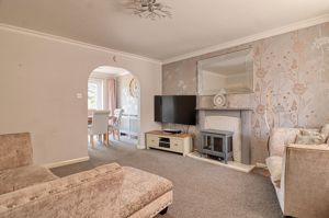 Lounge- click for photo gallery